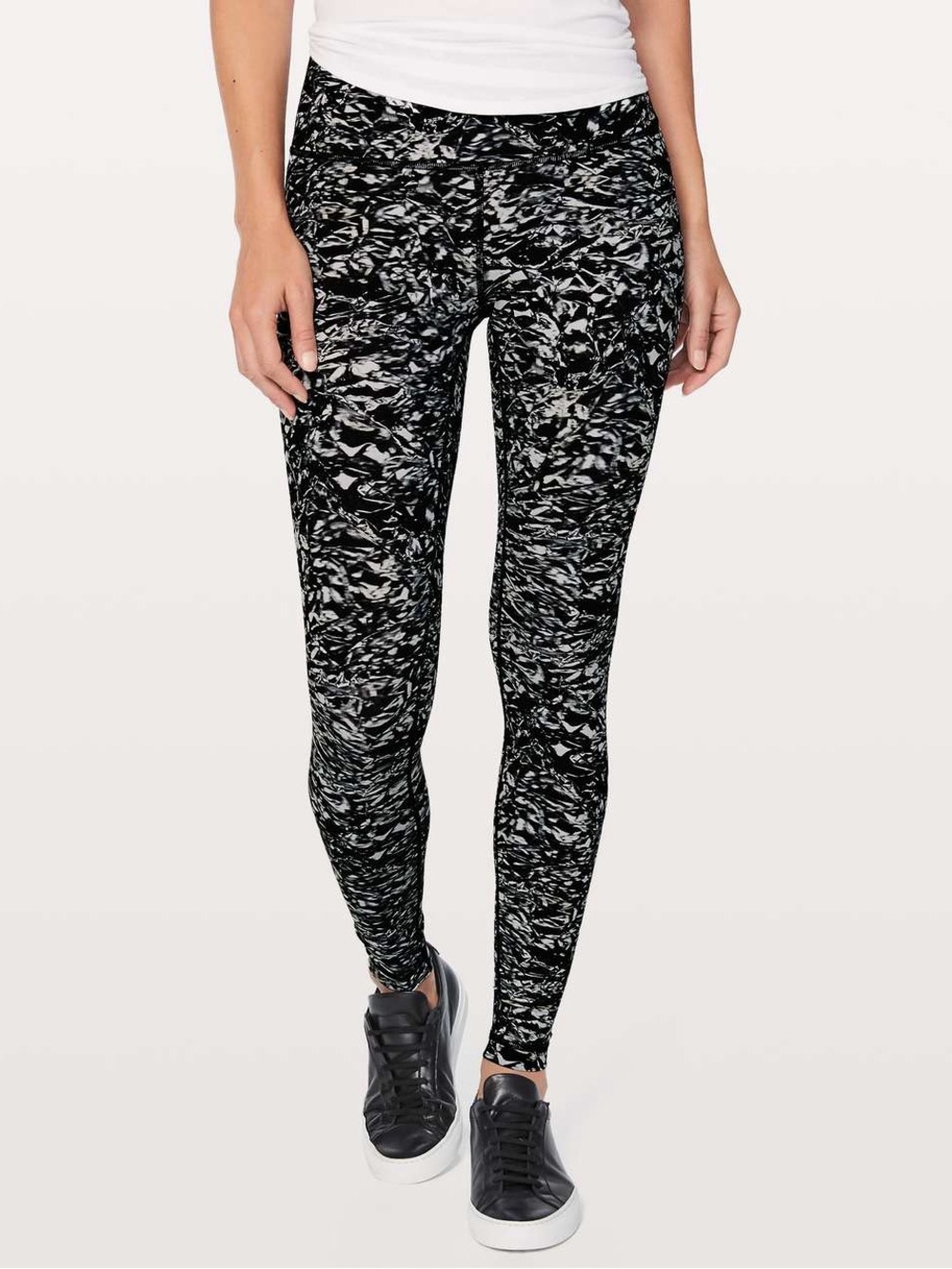Lululemon Wunder Under Hi-Rise Tight 28"
Size 10
